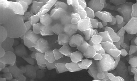 An electron microscope image shows the pure silicon crystals, generated with the new technique