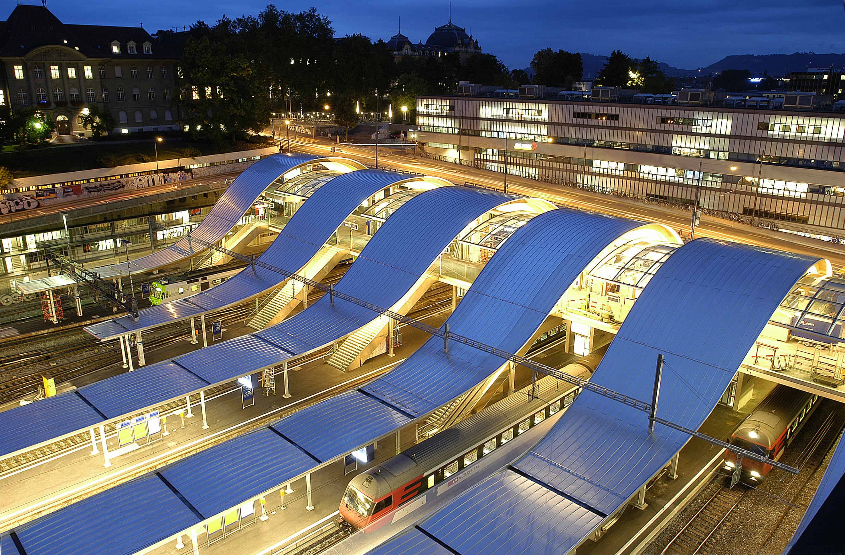 Bern, 29.09.2005 - Bahnhof Bern Ost - Welle