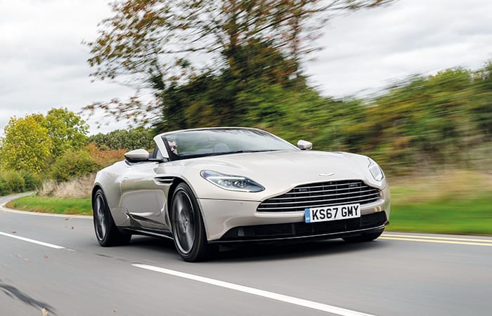 Aston Martin DB11 Volante