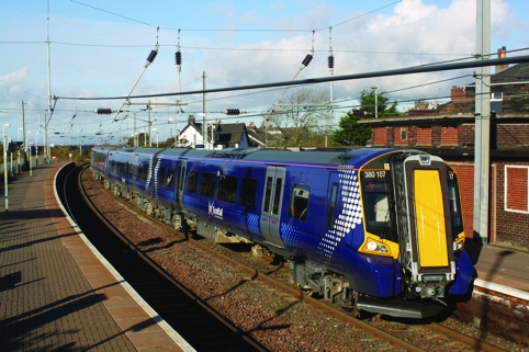 /b/p/v/380_on_Scottish_rail_network.jpg