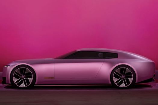 Type 00 is the physical manifestation of Jaguar’s new creative philosophy – Exuberant Modernism 