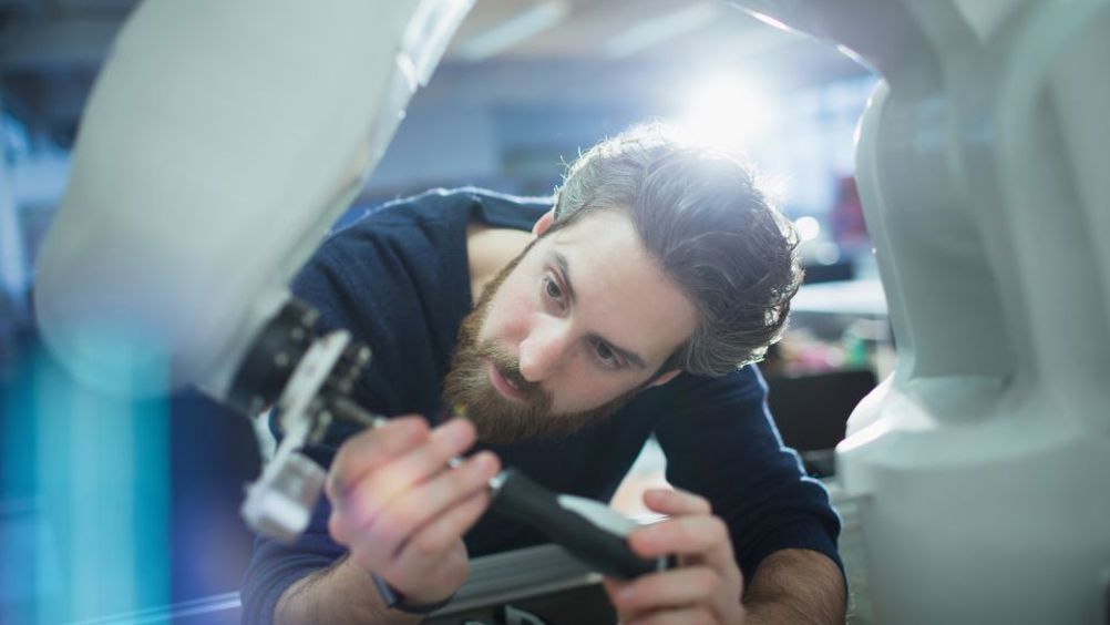 Comment: Scaling engineering through simulation, AI, and digital twins
