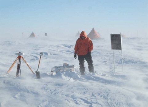 Credit: Andy Smith, British Antarctic Survey