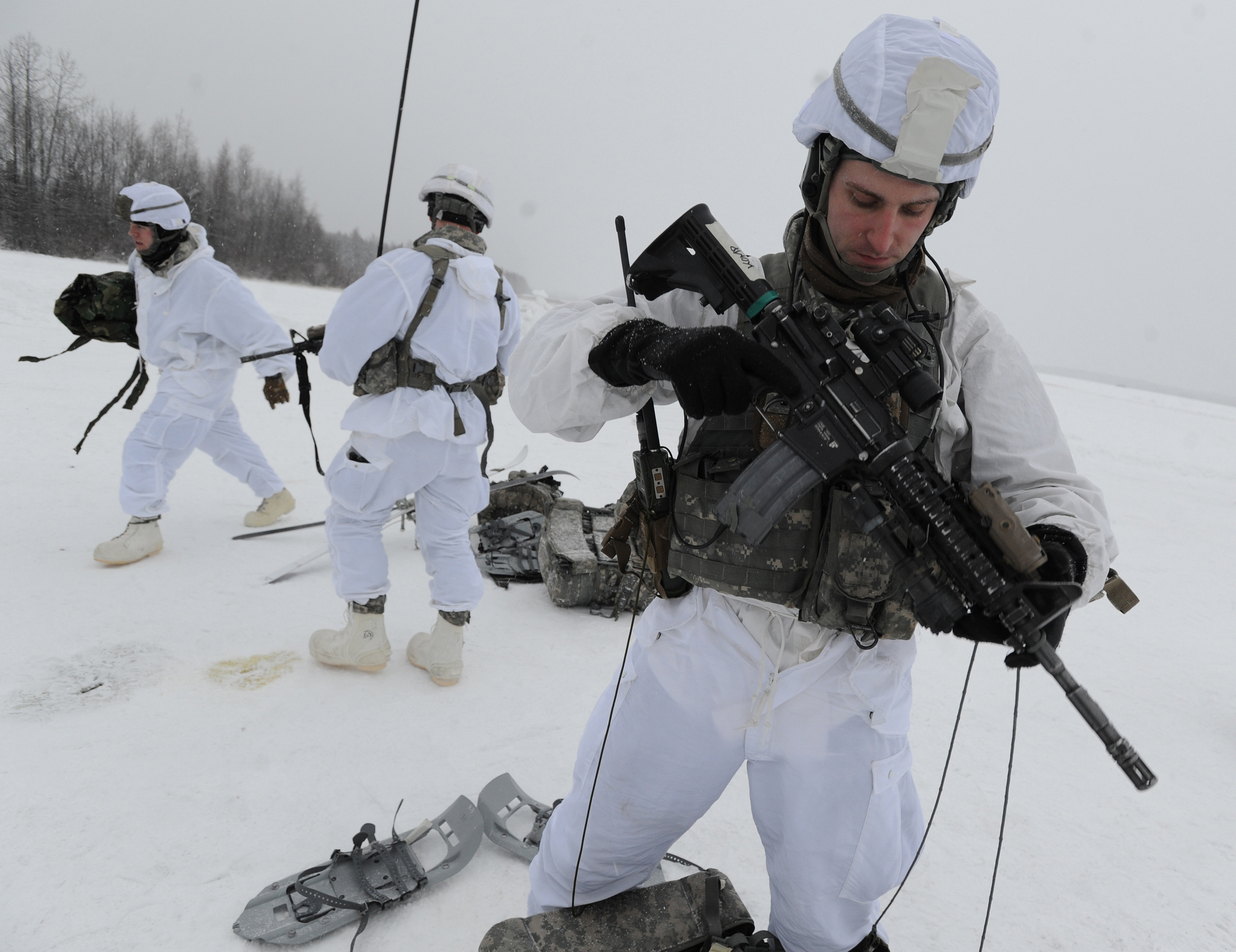 US paras cold climate combat