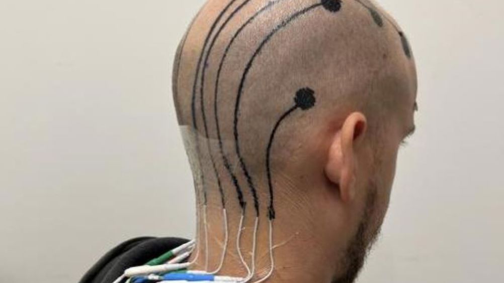 EEG setup with e-tattoo electrodes