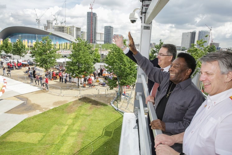 Royal Dutch Shell CEO Ben van Beurden, foreground, international soccer legend, Pelé, center, and Shell UK chairman, Erik Bonino, back, during day two of Make the Future London 2016 at Queen Elizabeth Olympic Park, Thursday, June 30, 2016 in London, UK. (Jeff Moore for Shell)