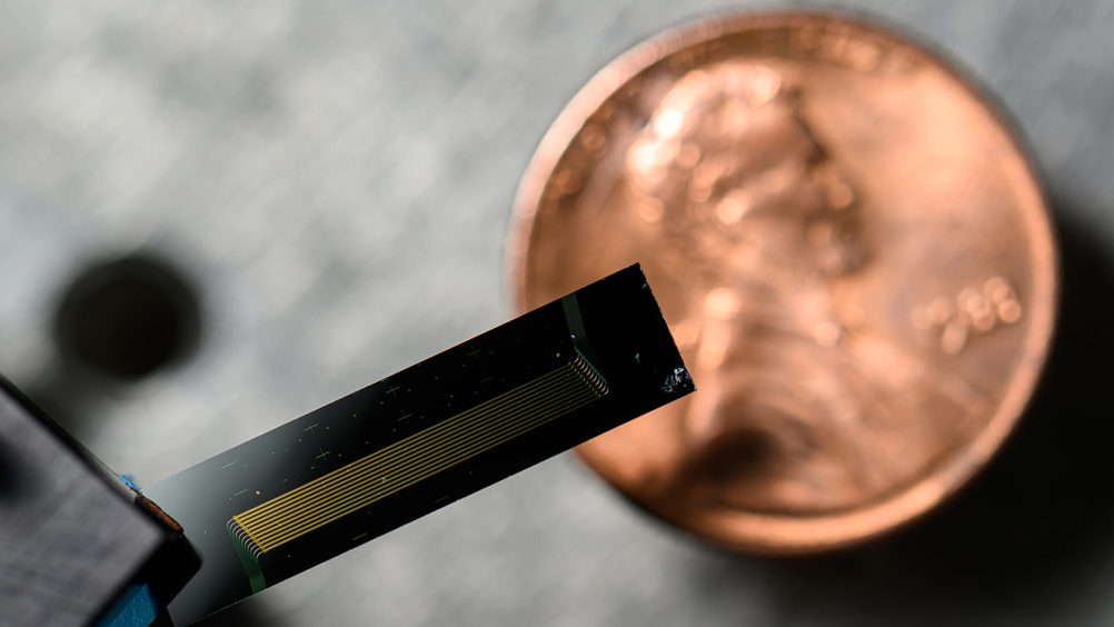 A new chip-scale laser can conduct extremely fast and accurate measurements by very precisely changing its colour across a broad spectrum of light at very fast rates