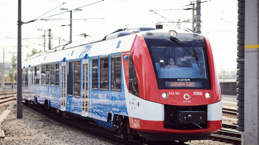 hydrogen powered train