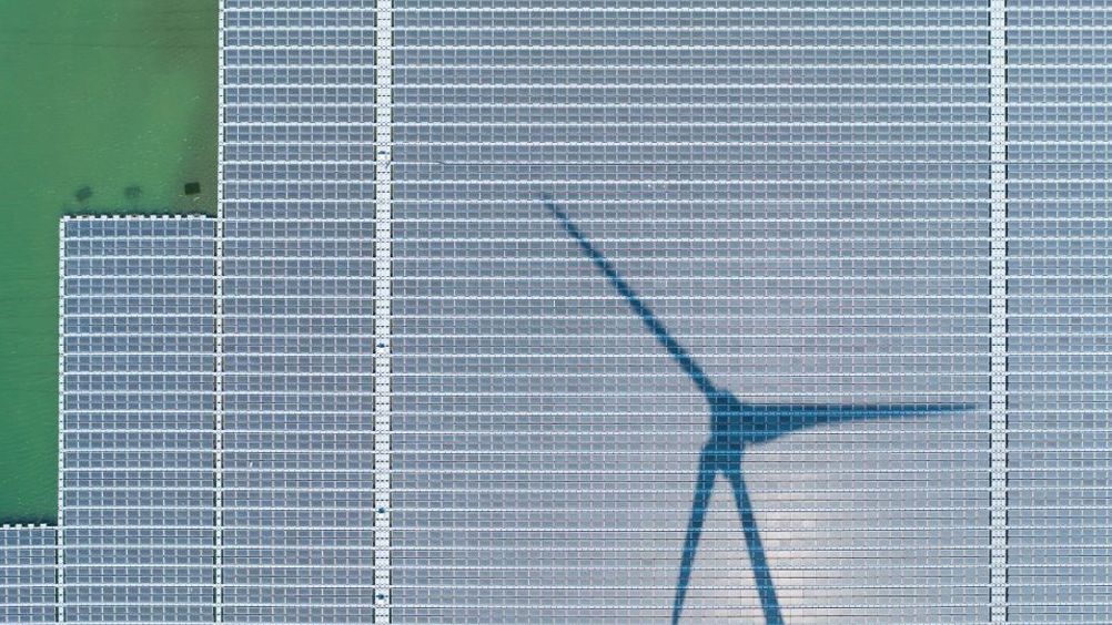 Driving Sustainable Growth in UK Manufacturing: A Clean Energy Transition