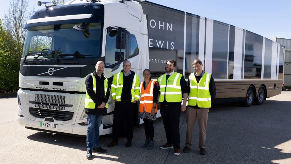 JOLT Members With Volvo eHGV