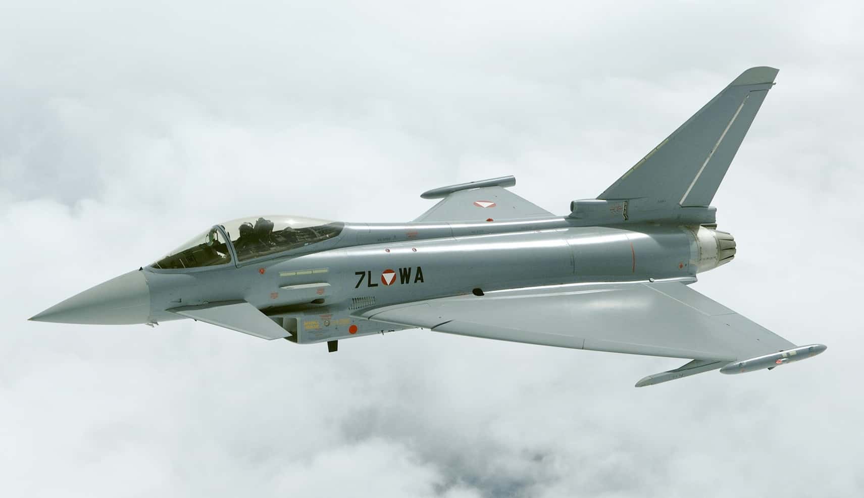 Aircraft like the Eurofighter Typhoon should be considered as robots, as they cannot fly safely without computer intervention, argues Prof Darwin Caldwell (Credit: Bundesheer/Zinner)