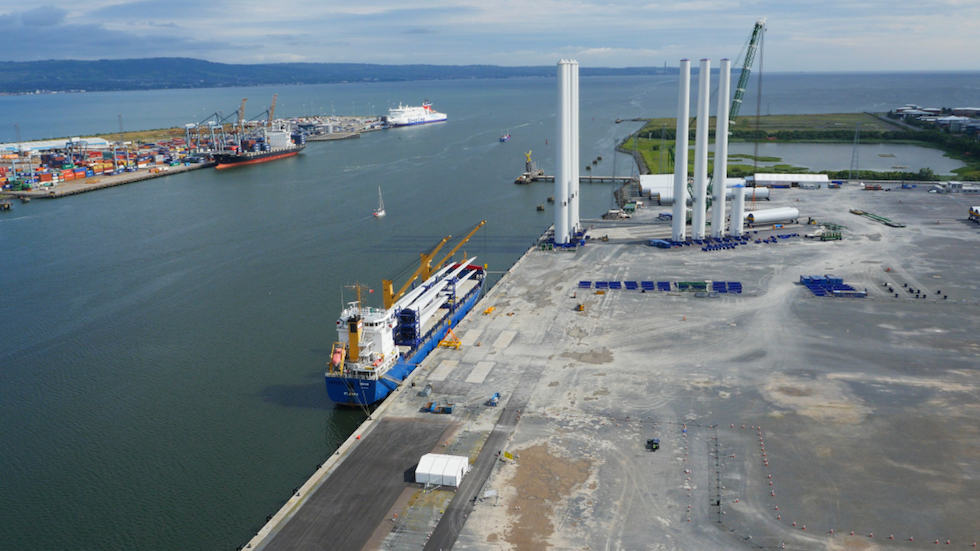 First ever UK built offshore wind turbine blades arrive at Belfast Harbour