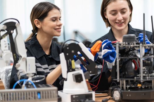 Higher technical qualifications (HTQs) can be an option that prepares learners for an accelerated apprenticeship