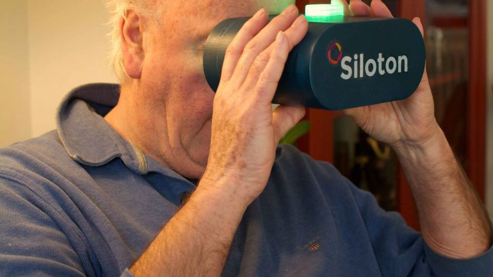 Siloton’s retinal scanning system, illustrating how it will be used in the home reduce preventable blindness