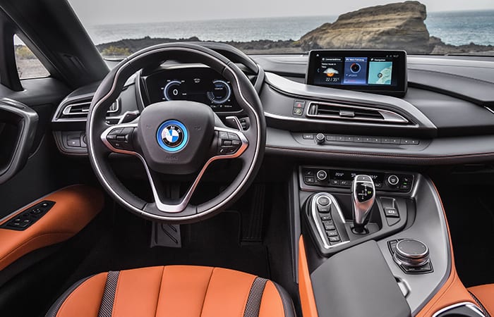 refreshed BMW i8