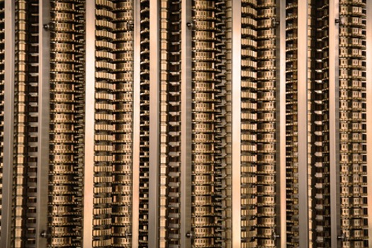  Fixation on detail: Up close to the prototype of Babbage’s difference engine in London’s Science Museum. This model was built many years after Babbage’s death, to his own plans. It works perfectly