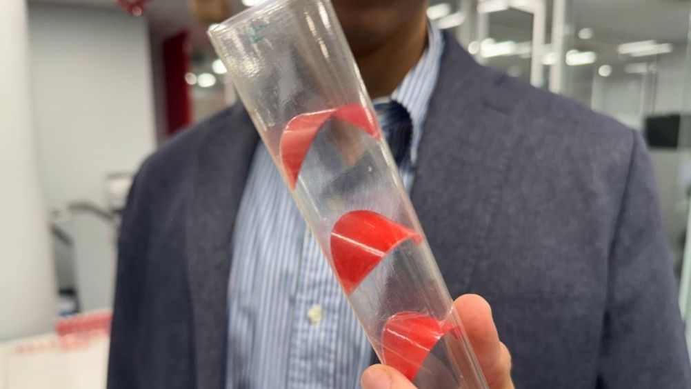 A tube in the self-locked position