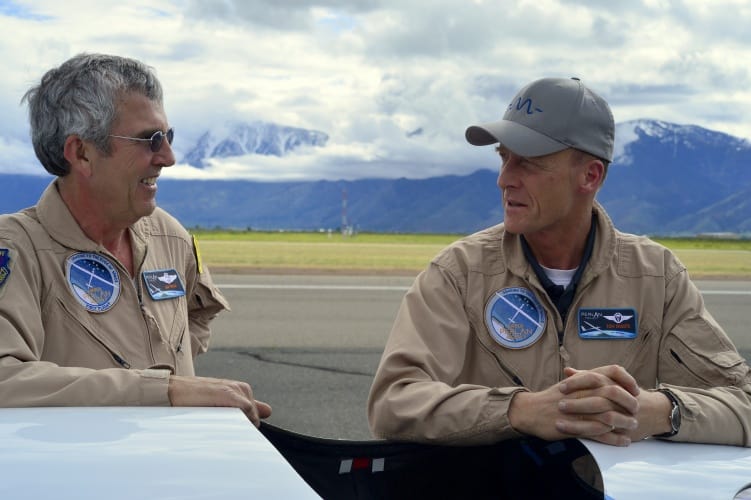 Airbus Group CEO Tom Enders (right) celebrates a successful test flight of the with Perlan Project chief pilot Jim Payne.