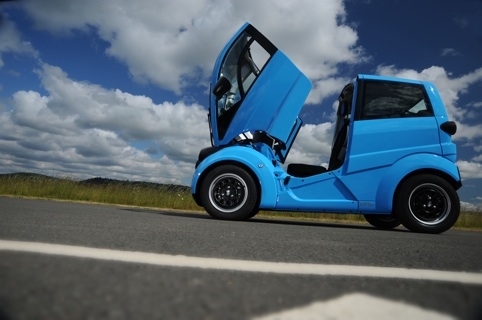 Gordon Murray's T27, the electric version of his T25 city car
