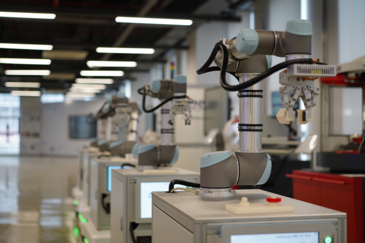 Universal robots cobots