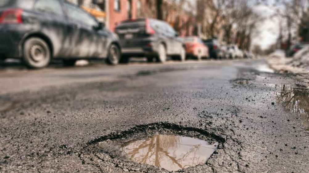 State and local governments spent more than $206bn on maintaining the USA's roads in 2021