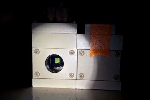 Copper ‘nano-flowers’ have been attached to an artificial leaf to produce clean fuels and chemicals that are the backbone of modern energy and manufacturing