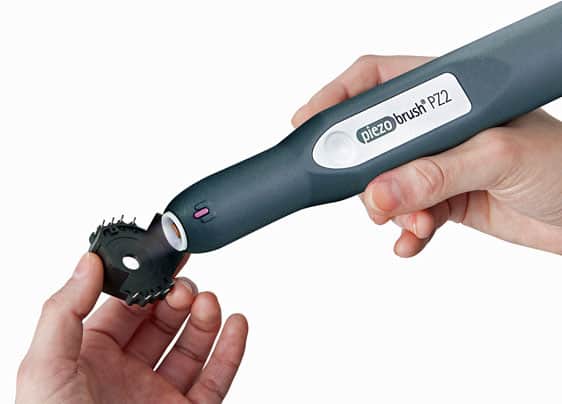 Handheld plasma surface treatment from Intertronics - Relyon Plasma PZ2 piezo brush