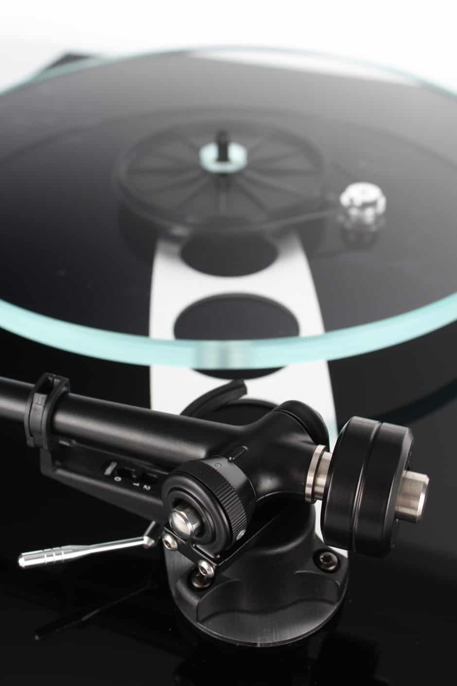 planar-3-black-rb330-rear-detail-2