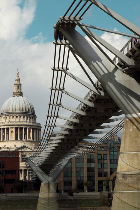 Millenium Bridge