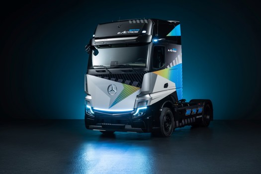 Daimler Truck is exploring both hydrogen an battery technologies